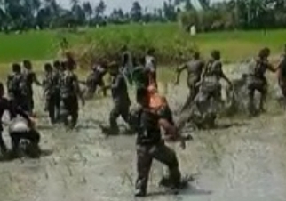 Heboh di Medsos, Ini Detik-detik TNI Bentrok dengan Desa Seituan, Ngeri