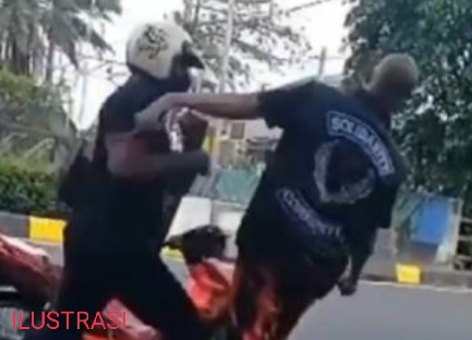 Viral! Duel Maut Suami Vs Selingkuhan Istrinya, Hasilnya 1 Tewas