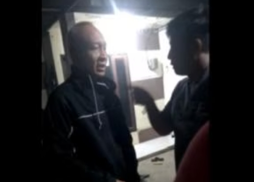 Rumah Digerebek, Warga Langsung Syok Lihat Perwira Polisi Berduaan dengan Istri Anggota TNI, Parah