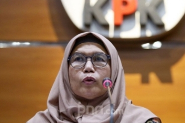 BREAKING NEWS! Presiden Jokowi Berhentikan Lili Pintauli sebagai Wakil Ketua KPK