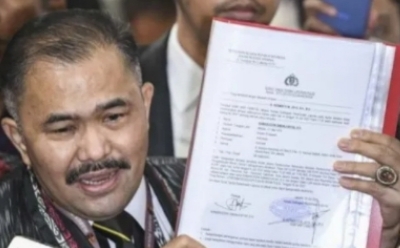 Atas Perintah Jenderal Polri, Adik Brigadir J Tandatangani Sepucuk Surat, Ini Isinya