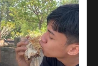 Pemuda Ini Nekat Makan Sesajen di Kuburan Keramat karena Kelaparan, Lihat yang Terjadi Setelahnya