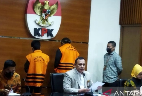 Waduh! 10 Orang Jadi Tersangka OTT KPK di Mahkamah Agung, Berikut Nama-namanya