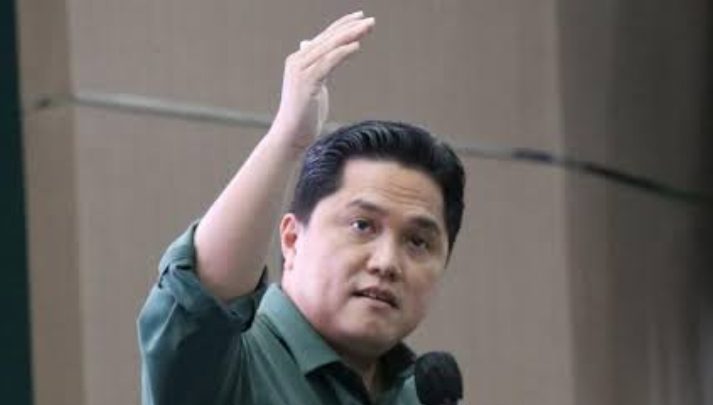 Astaga Merinding, Begini Reaksi Erick Thohir Usai Senpi Dirut BUMN Meletus di Bandara Makassar