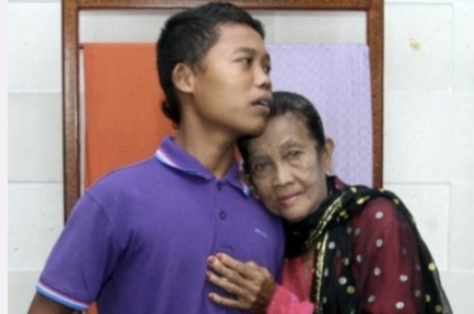 Innalilahi, Nenek Rohaya yang Menikah dengan Berondong 22 Tahun Telah Meninggal dunia