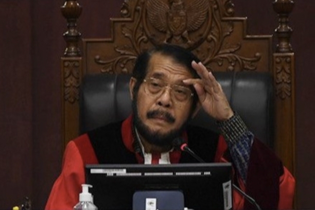 BREAKING NEWS! Anwar Usman Paman Gibran Diberhentikan dari Jabatan Ketua MK, Ini Kasus dan Alasannya